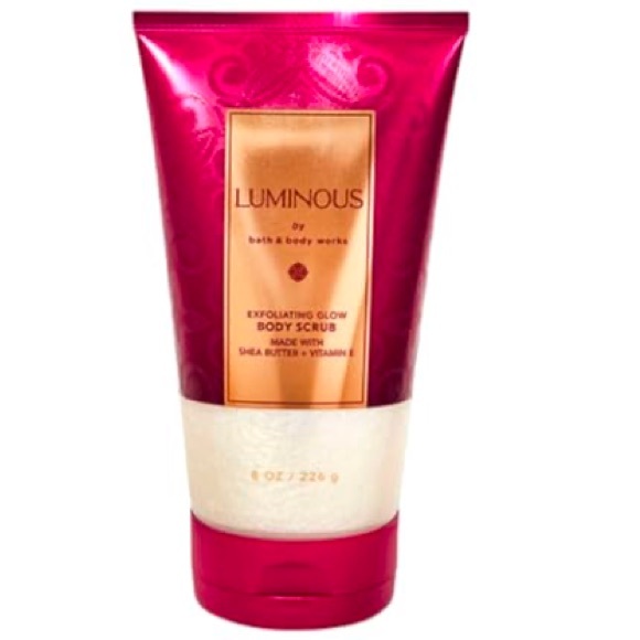NAT Bath & Body Works Luminous Body Scrub - Picture 1 of 6